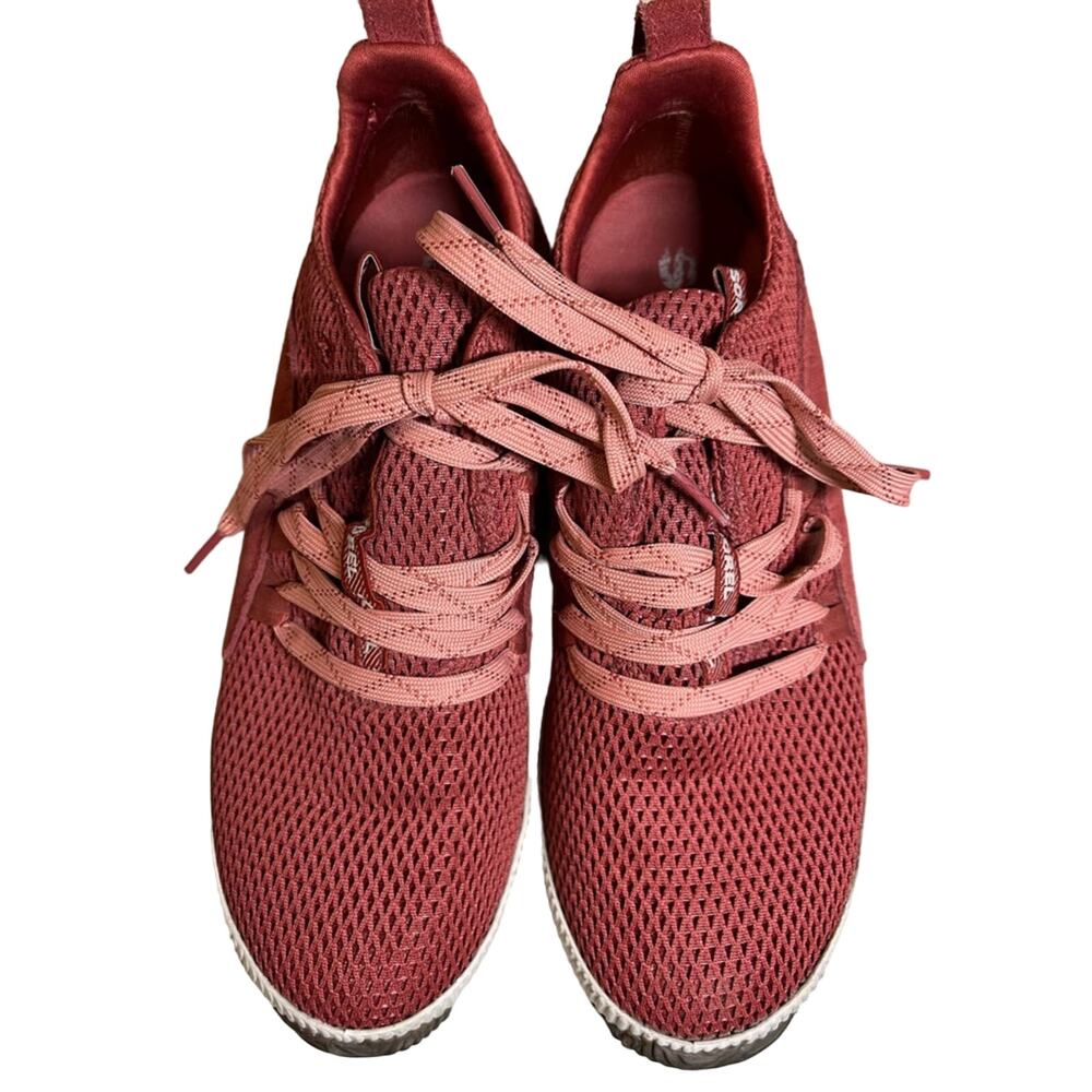 Sorel Women Out and About Sneakers Red/Rust Size 8